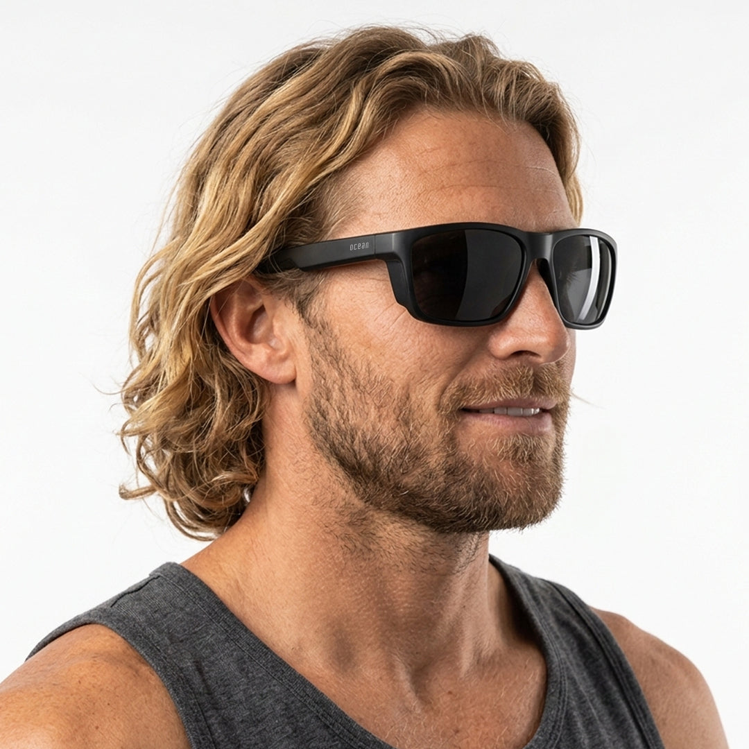 KITESURF - Matte Black frame / Smoke lens