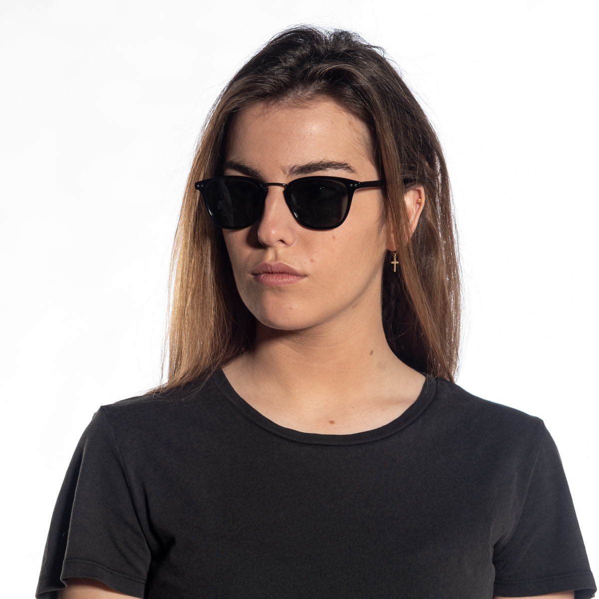 VICTORIA - Shiny Black frame / Smoke lens