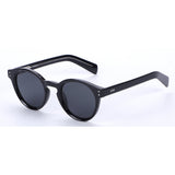 Shiny Black frame / Smoke lens