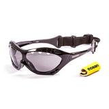Shiny Black frame / Smoke lens