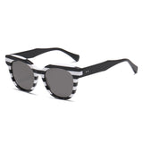 Shiny Black & White frame / Smoke lens