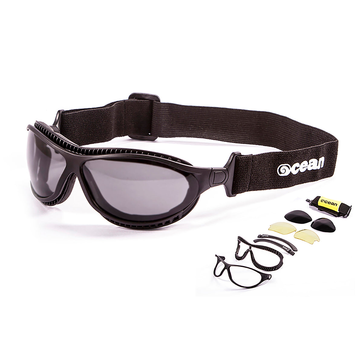 TIERRA DE FUEGO - Matte Black frame / Smoke lens