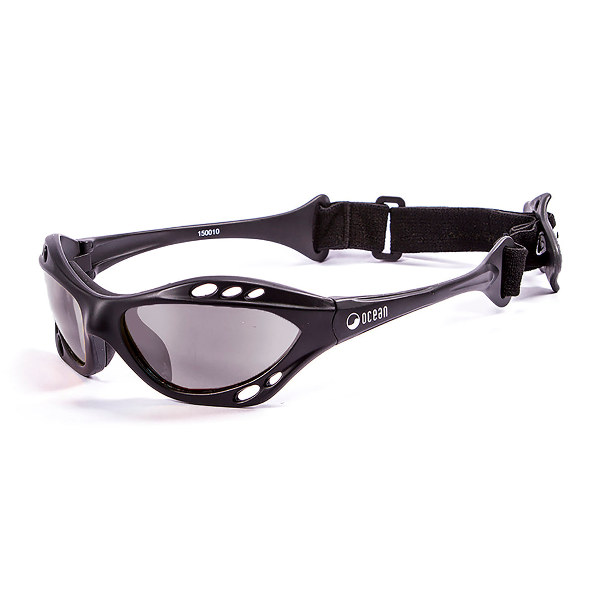 CUMBUCO - Matte Black frame / Smoke lens