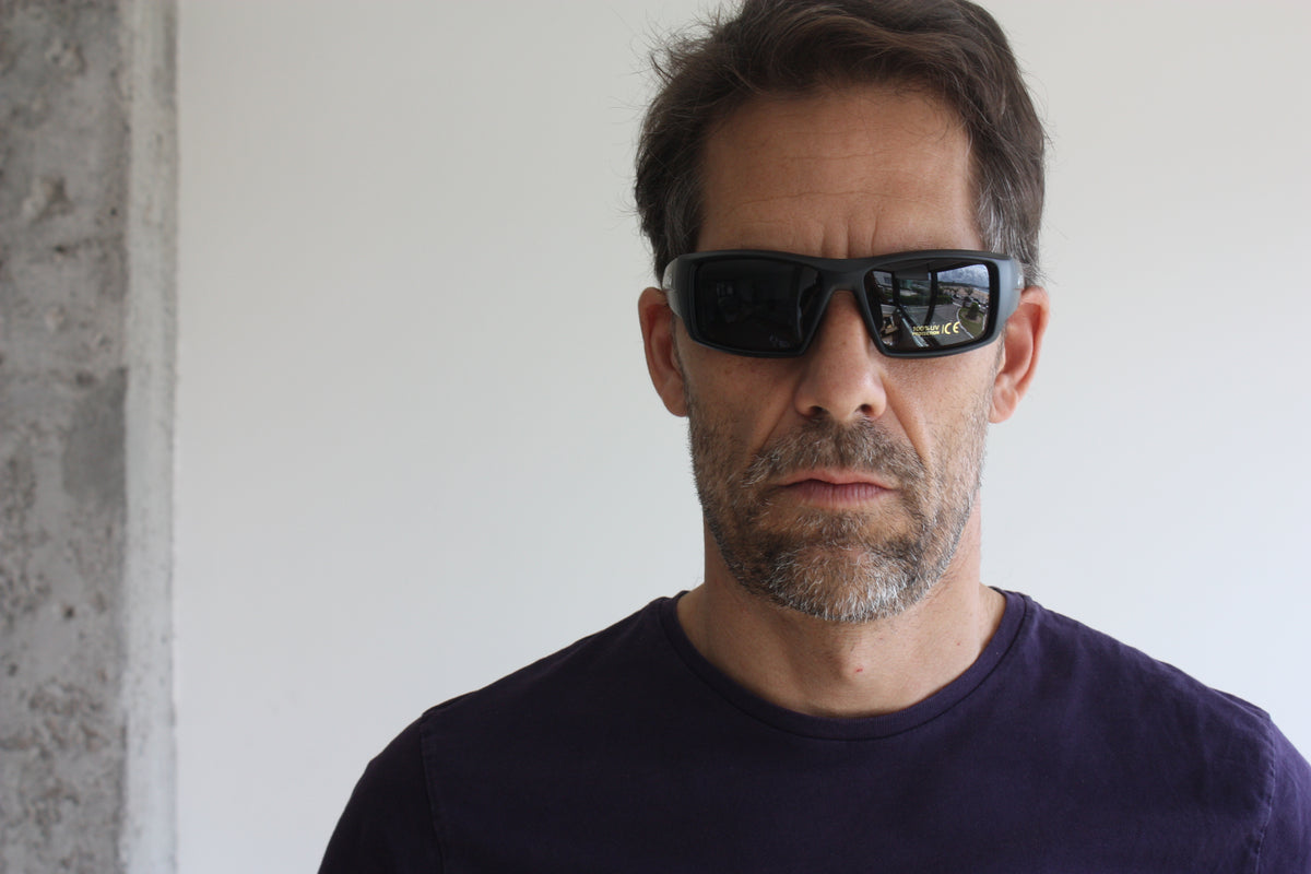 ARUBA - Matte Black frame / Smoke lens