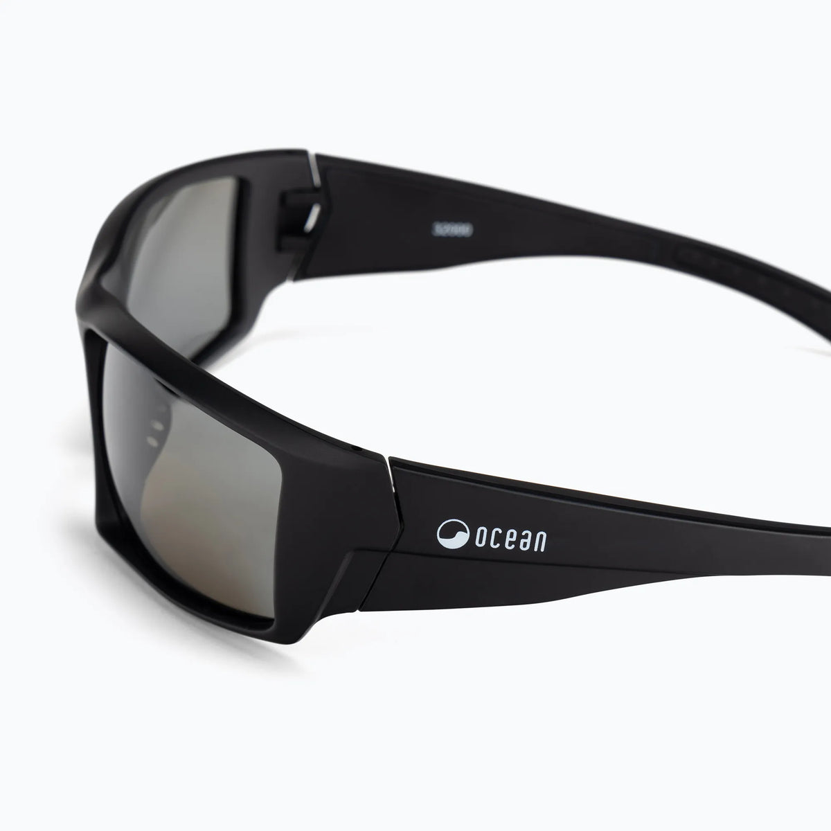 ARUBA - Matte Black frame / Smoke lens