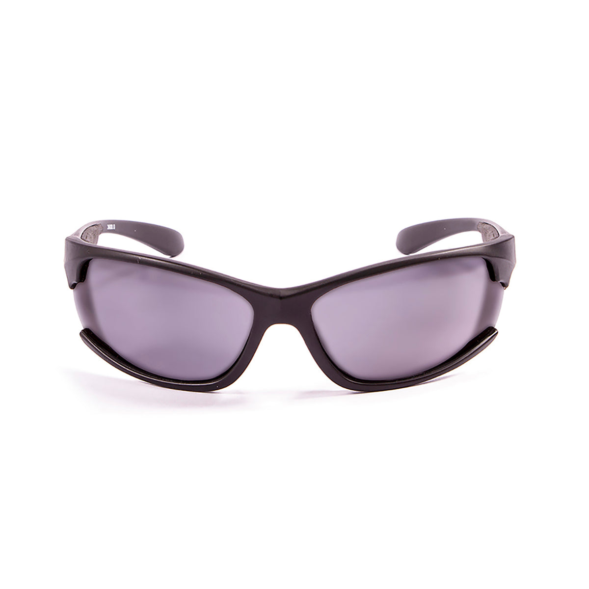 CYPRUS - Matte Black frame / Smoke lens