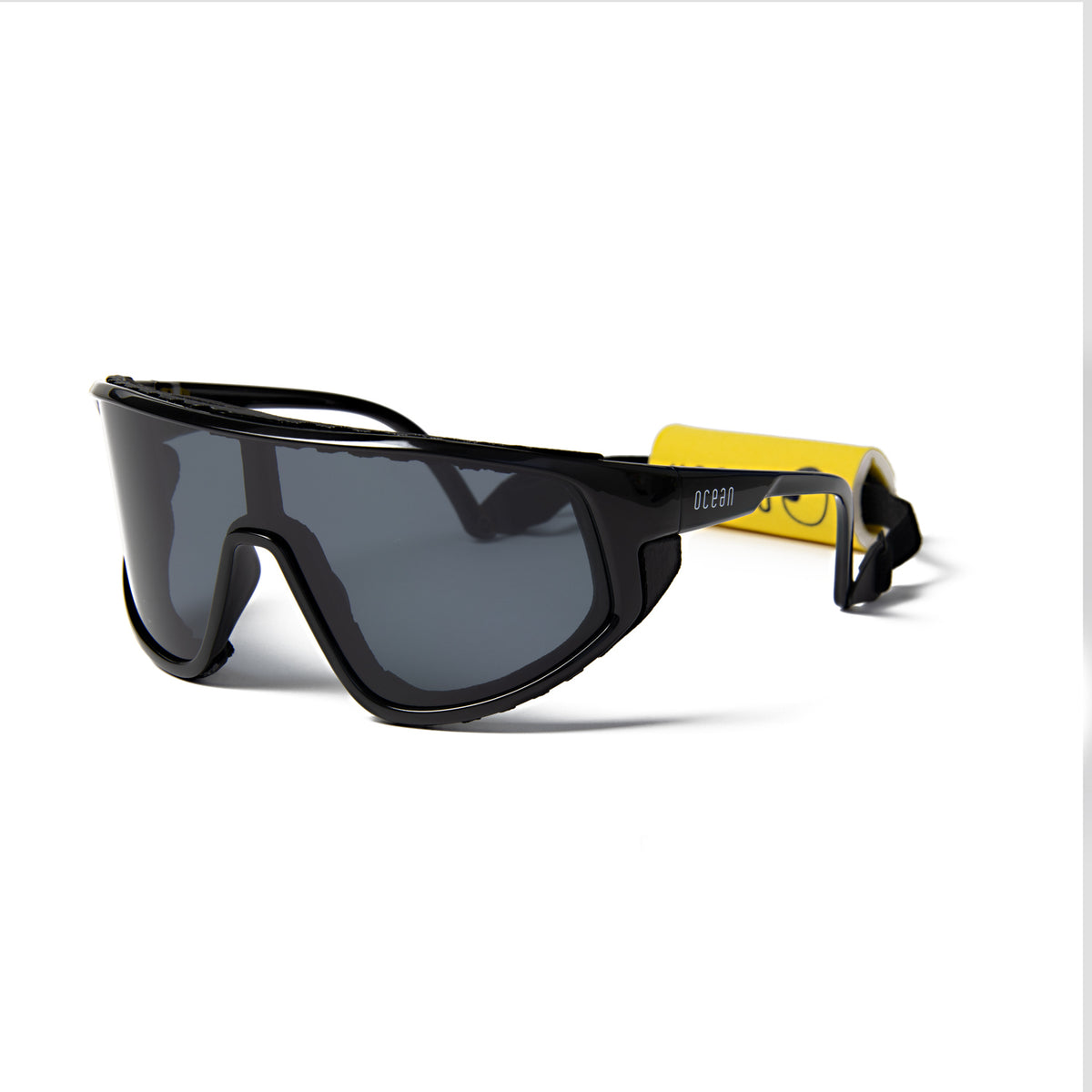 KILLY WATER - Shiny Black frame / Smoke lens