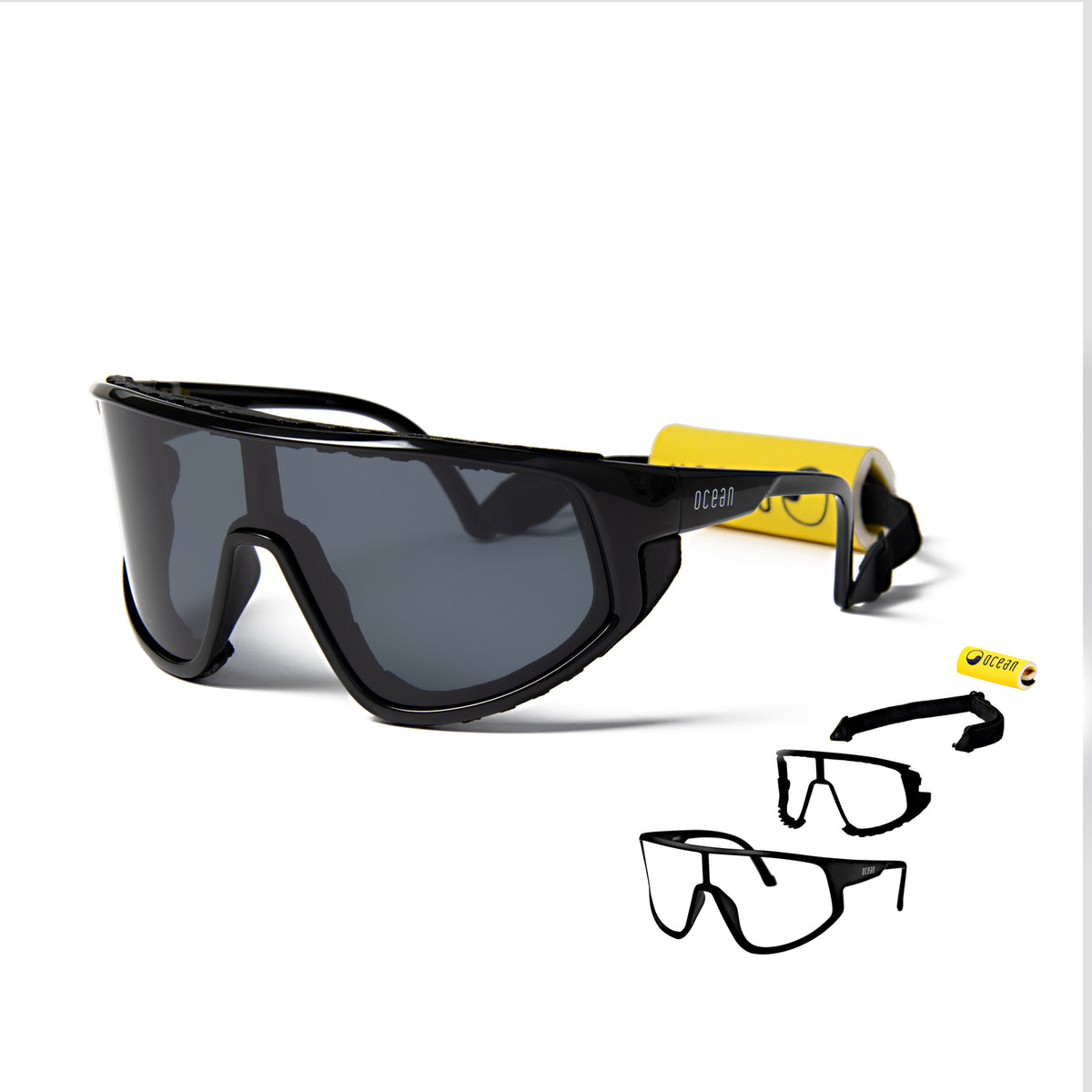 KILLY WATER - Shiny Black frame / Smoke lens