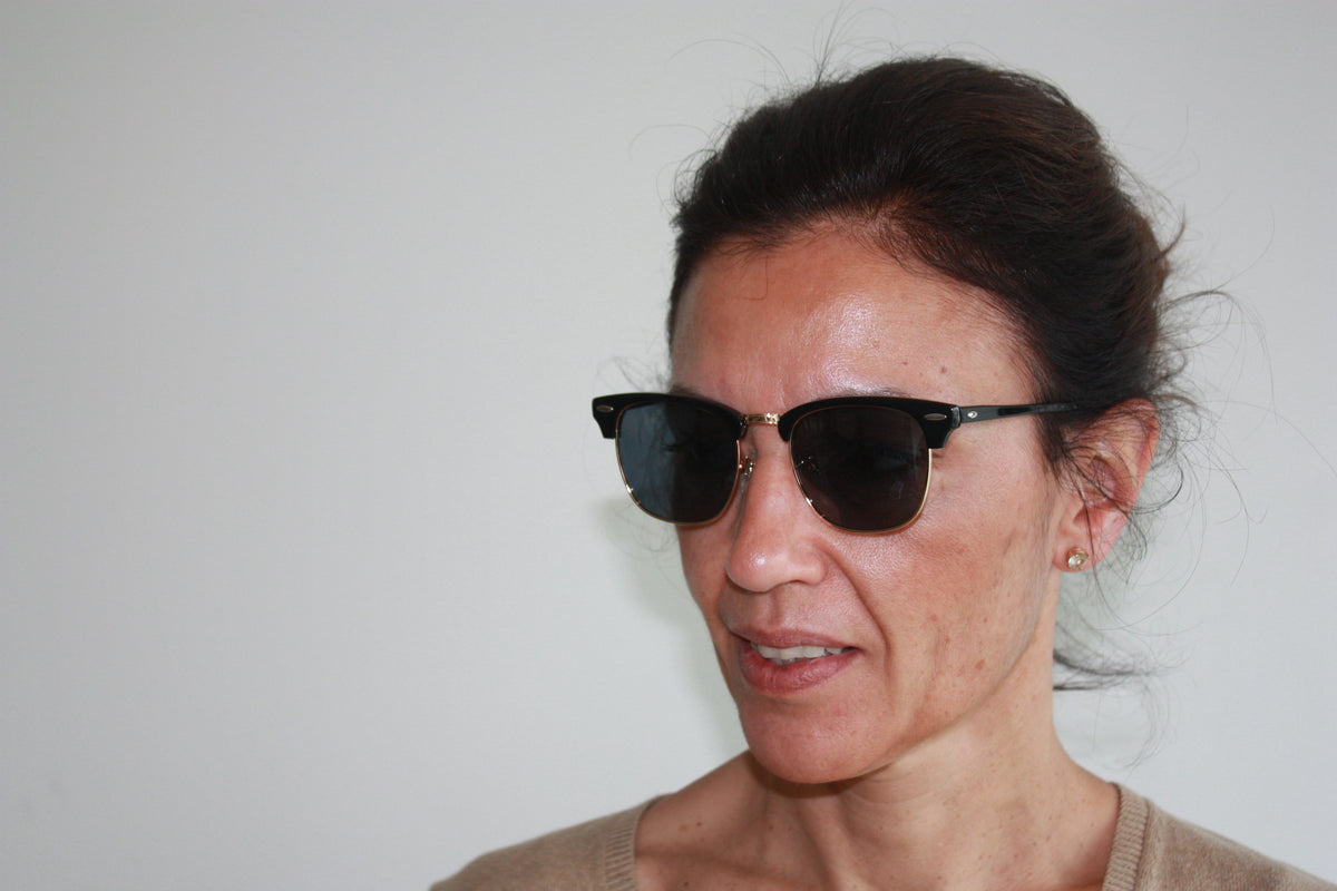 MR. BRATT - Shiny Black frame / Smoke lens
