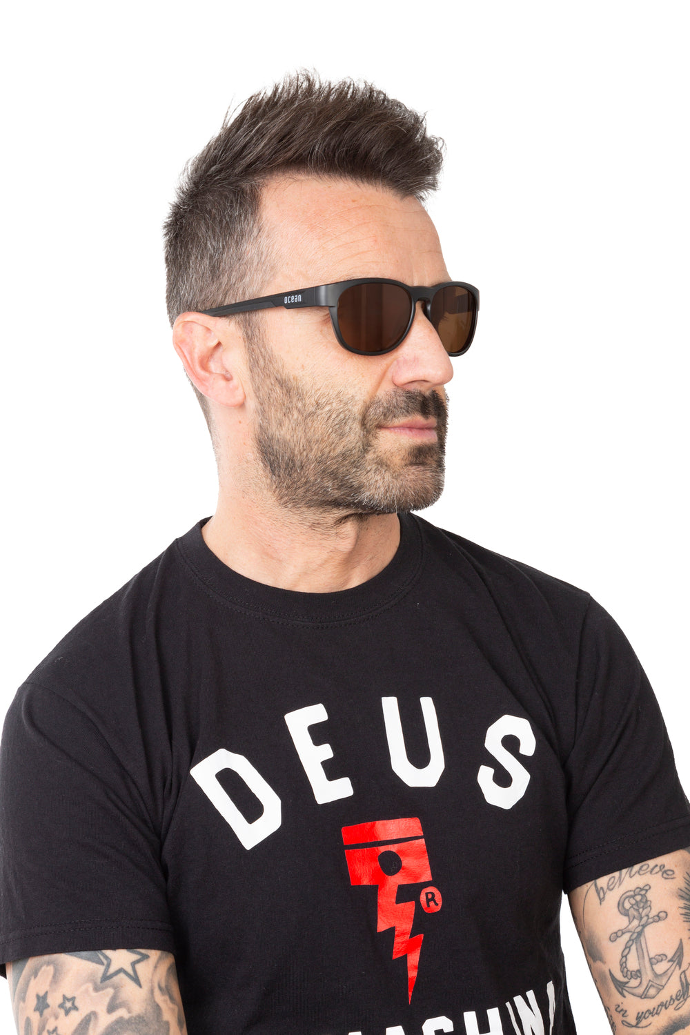 GOLDCOAST - Matte Black frame / Smoke lens