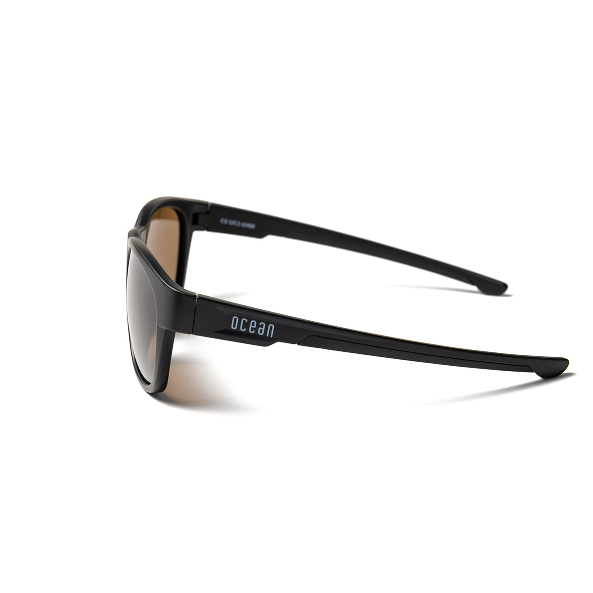 GOLDCOAST - Matte Black frame / Smoke lens