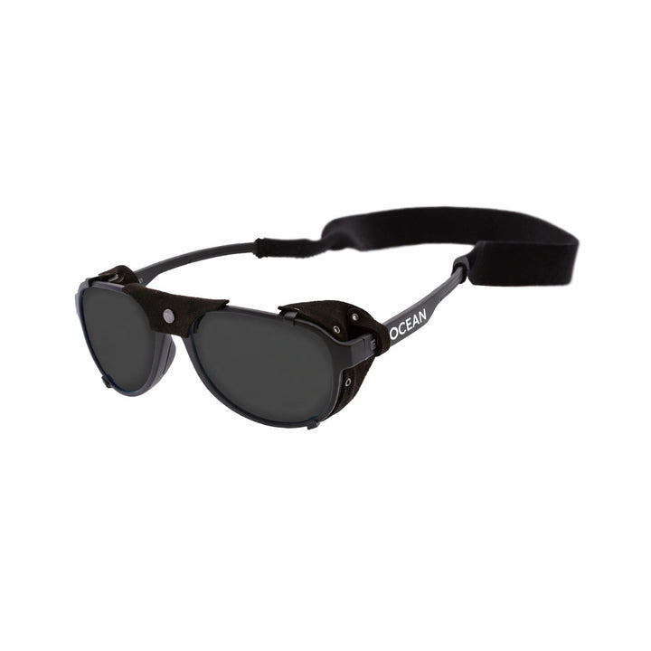 MAUI - Black frame / Smoke lens