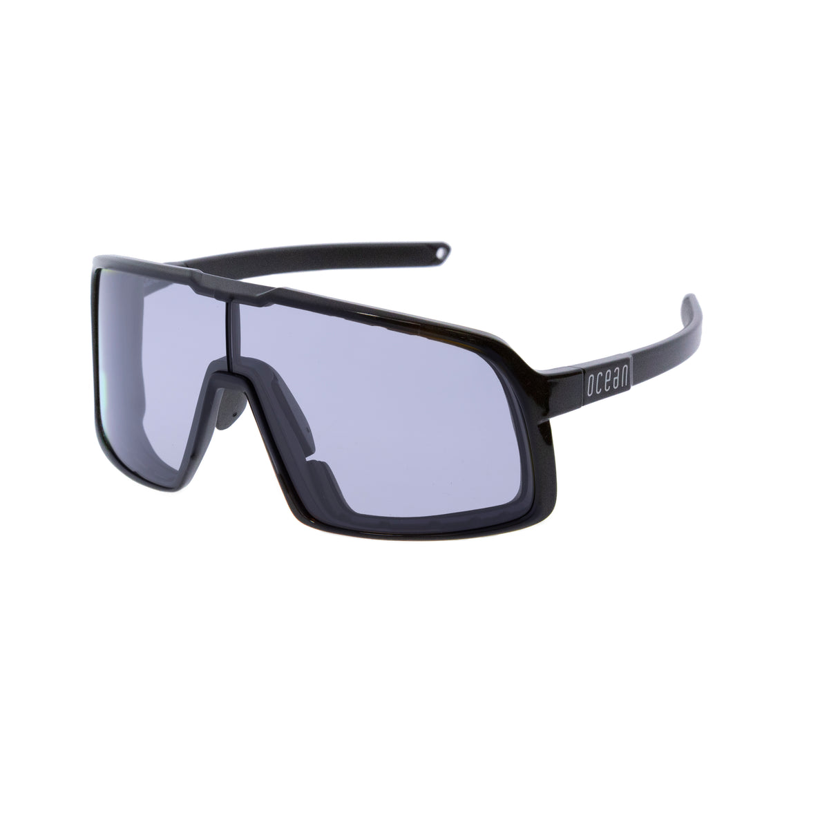 LEUCATE - Matte Black frame / Photochromic lens