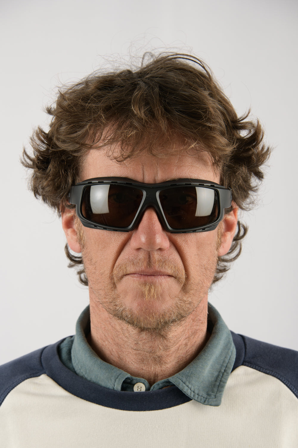 PAROS - Matte Black frame / Smoke lens
